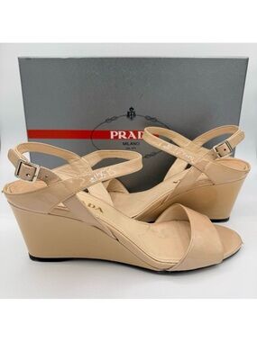 Prada Cipria Patent Leather Wedge Sandals 39 Nude